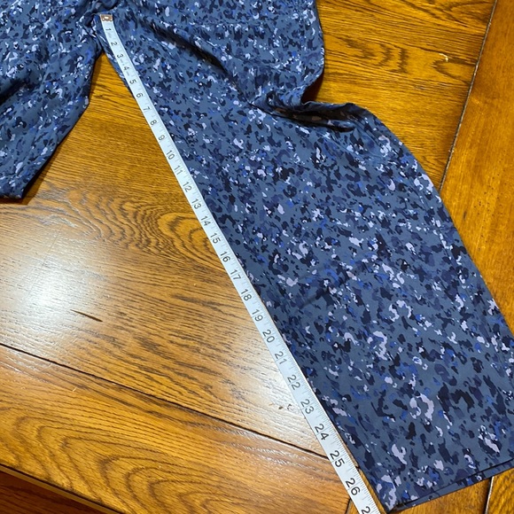 NWT Athleta Brooklyn Ankle Pant Captivate Chrome  Blue Print Size 8 - Picture 5 of 16